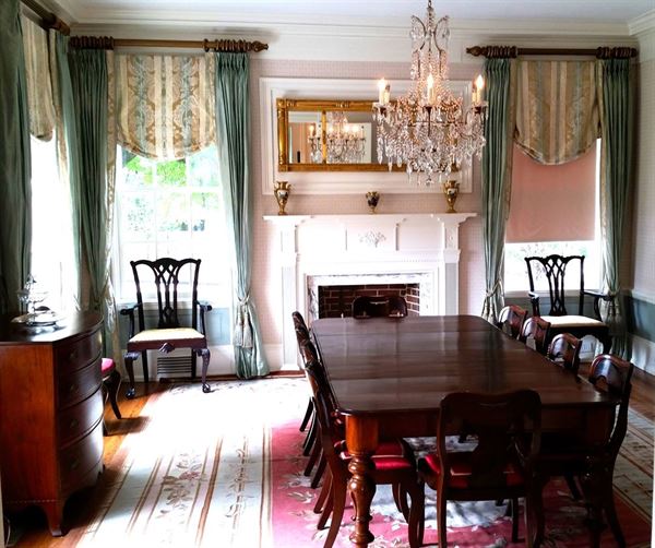 McRitchie-Hollis Museum