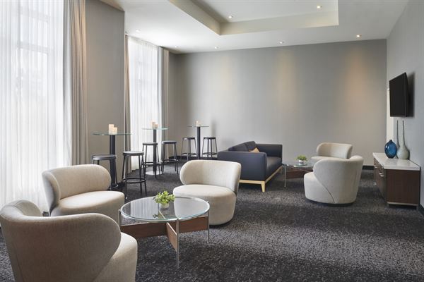 Courtyard Calgary Airport