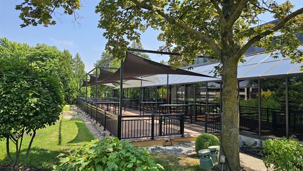 Sheraton Montreal Airport Hotel