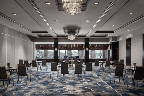 Sheraton Montreal Airport Hotel