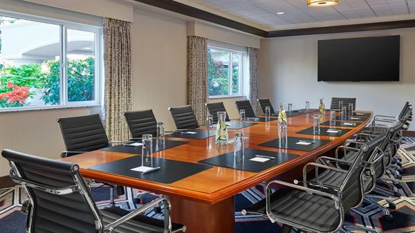 Four Points by Sheraton Bellingham Hotel & Conference Center