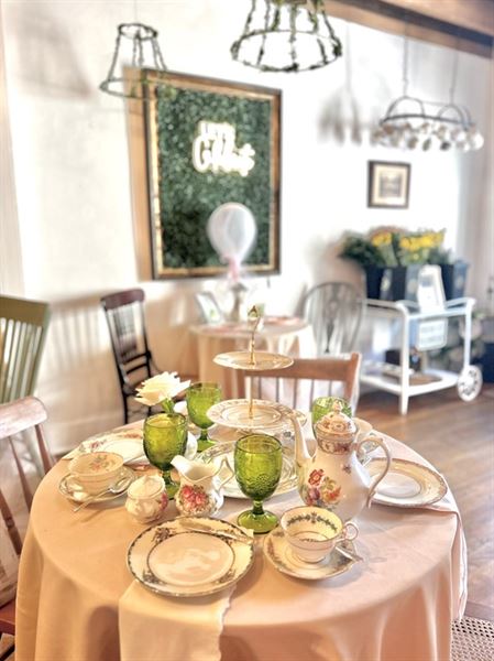 The Parlor at Posh Vintage