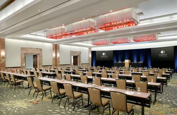 DoubleTree by Hilton Hotel Los Angeles Downtown