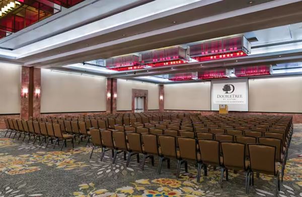 DoubleTree by Hilton Hotel Los Angeles Downtown