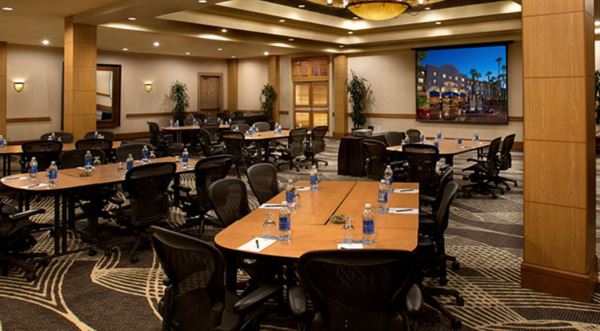 The Tempe Mission Palms Hotel