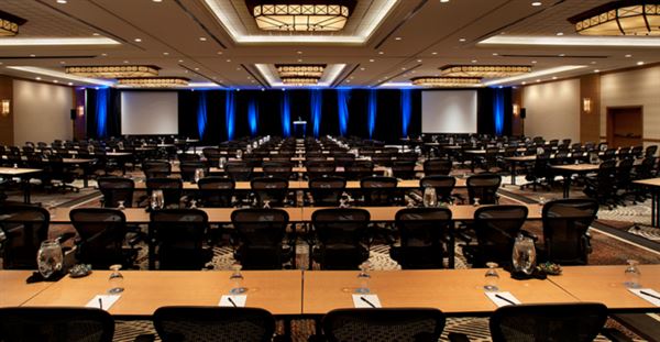 The Tempe Mission Palms Hotel