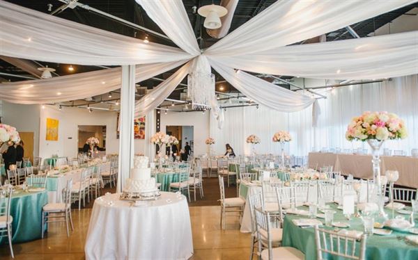 The Des Moines Embassy Club