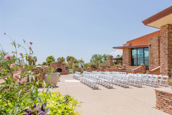 Desert Willow Golf Resort