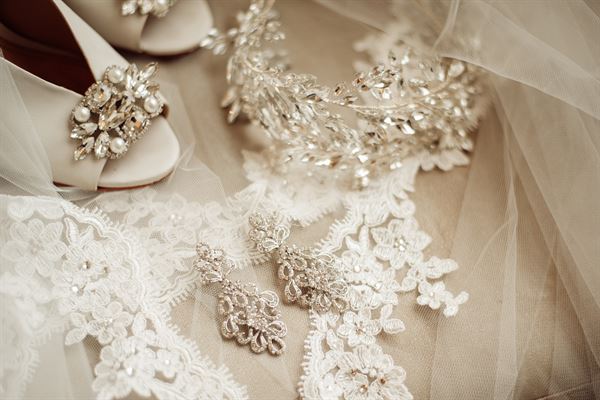 Opulent soiree studio designs