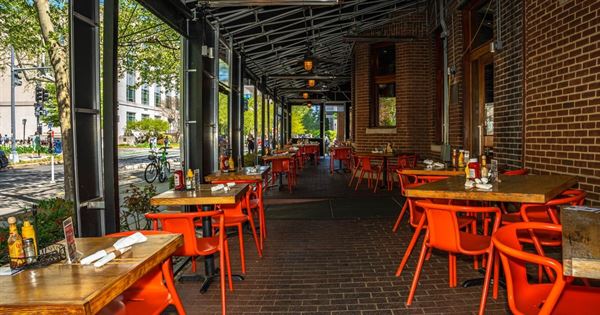 Tonic At Quigley's Bar and Restaurant