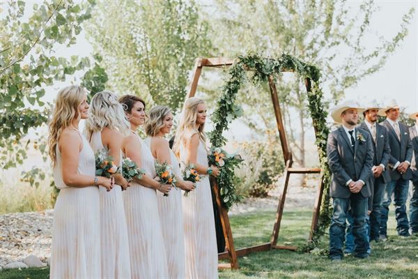 Sunflower Lane Weddings & Events