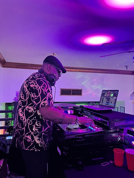 Dj Dubb Mobile Dj Services