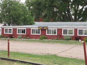 Wagon Wheel Building