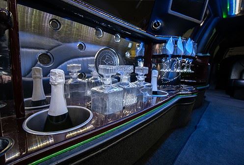 6Party Bus Toronto