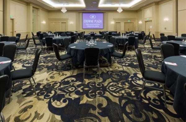 Crowne Plaza Hotel Portland