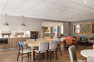 Holiday Inn Clubroom