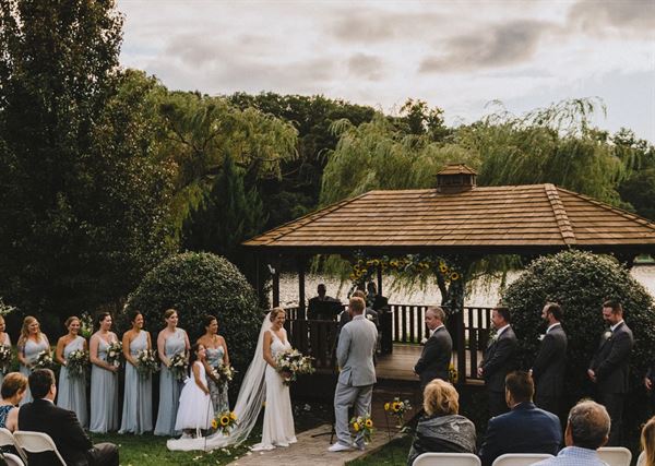 White Meadow Lake Country Club