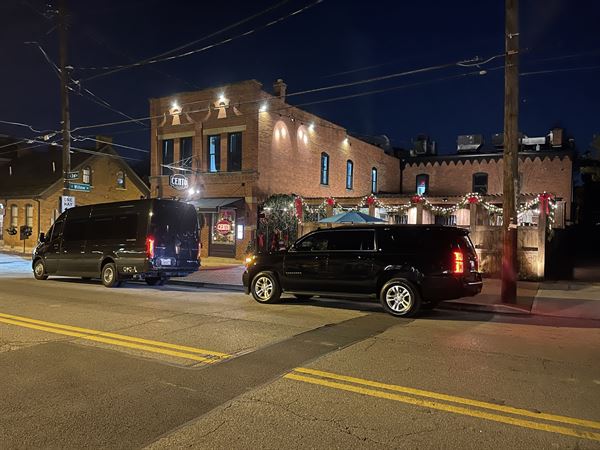 Ibex Supreme Luxury Transport | Limousine and Black Car Service