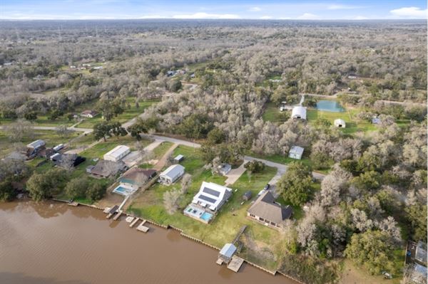 San Bernard River House