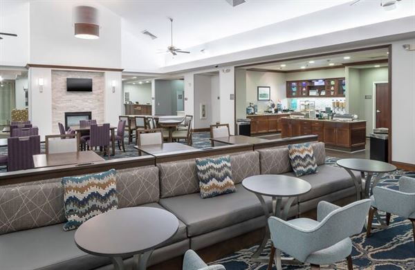 Homewood Suites by Hilton Fresno Airport/Clovis, CA