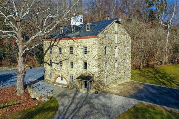 The Terrace at Sickman's Mill