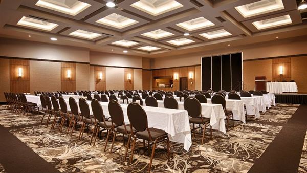 Best Western Plus - Hotel Universel Drummondville