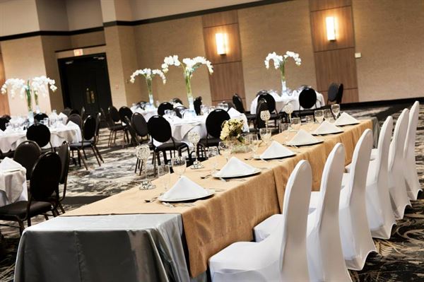 Best Western Plus - Hotel Universel Drummondville