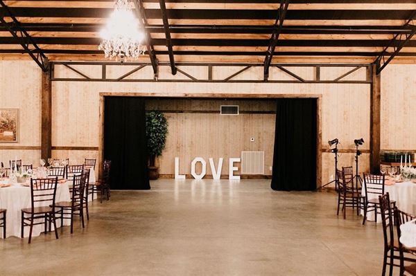 The Manor at Mount Carmel