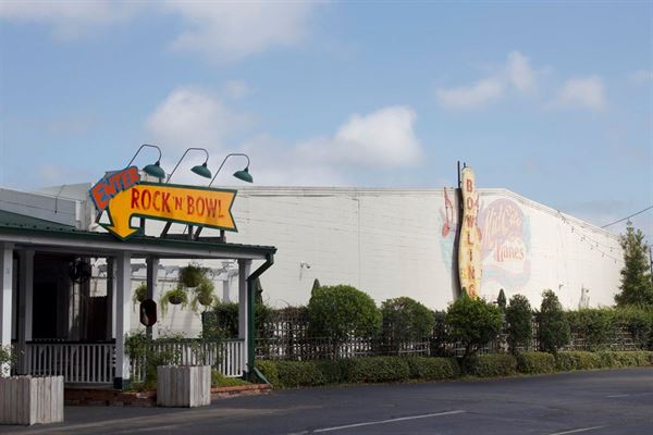 Mid-City Lanes Rock'n'Bowl