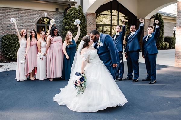 Kingdom Shakers Photo and Video