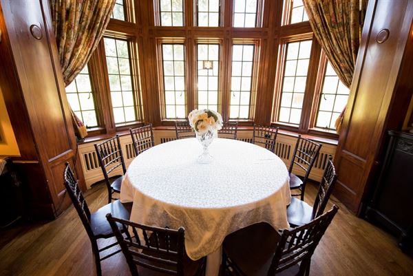 Thornewood Castle Inn & Gardens