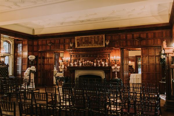 Thornewood Castle Inn & Gardens