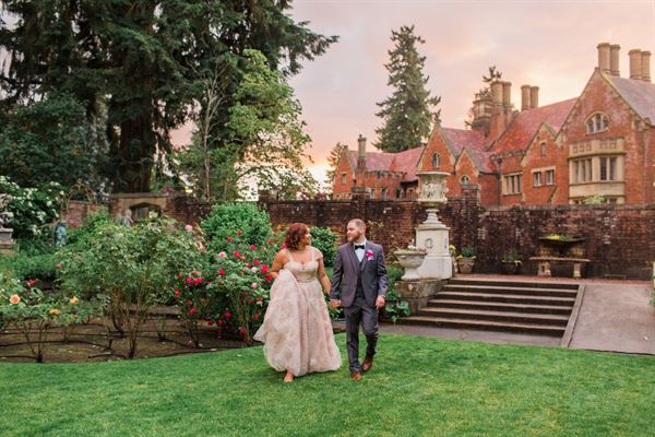 Thornewood Castle Inn & Gardens