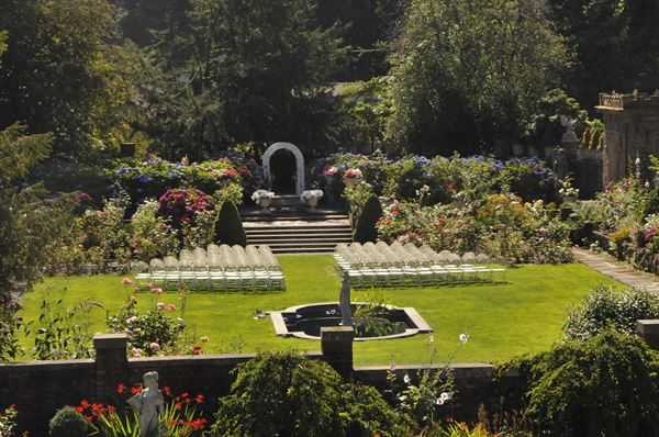 Thornewood Castle Inn & Gardens