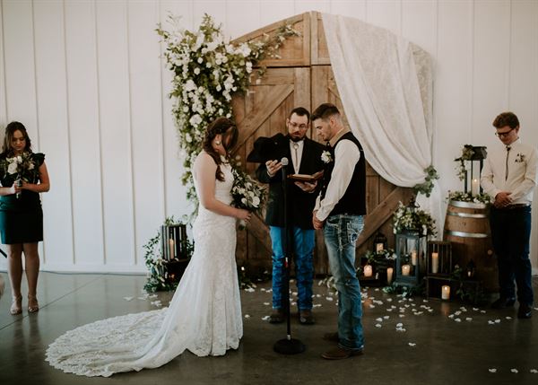 Farmhouse Texas Weddings