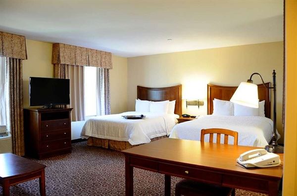 Hampton Inn & Suites Red Bluff