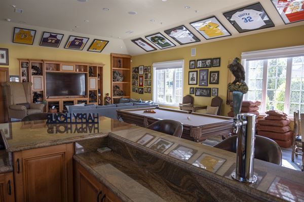 Personal Touch Event Venues (Simi)