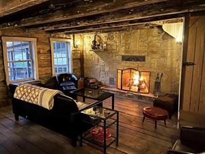 Historic 1807 Log Cabin