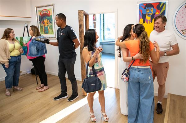 LARAMERCHI Event Gallery