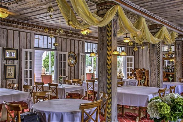 Putnam Lodge & RV Resort