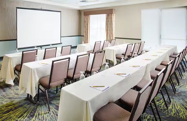 Hilton Garden Inn Albany Airport