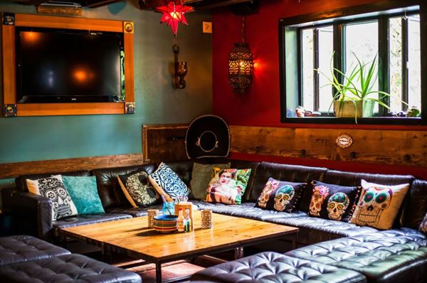 Mission Latin Restaurant & Lounge