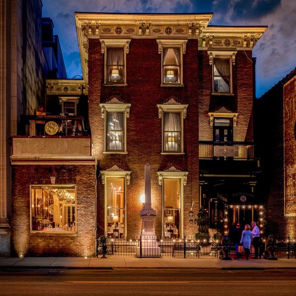 The Standard At The Smith House