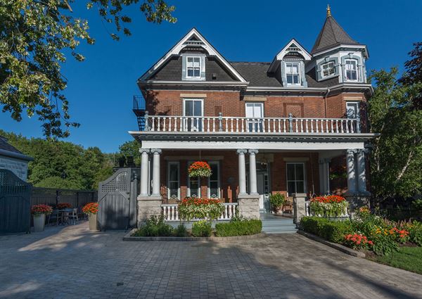 The Secret Garden Inn