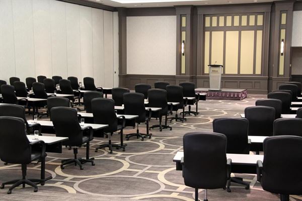 Hilton Chicago/Oak Brook Hills Resort and Conference Center