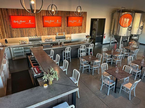 Lucky Bucket Brewing Company