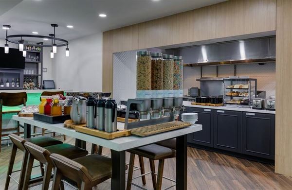 Hilton Garden Inn Fort Worth/Fossil Creek