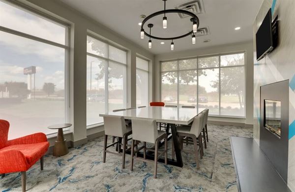 Hilton Garden Inn Fort Worth/Fossil Creek