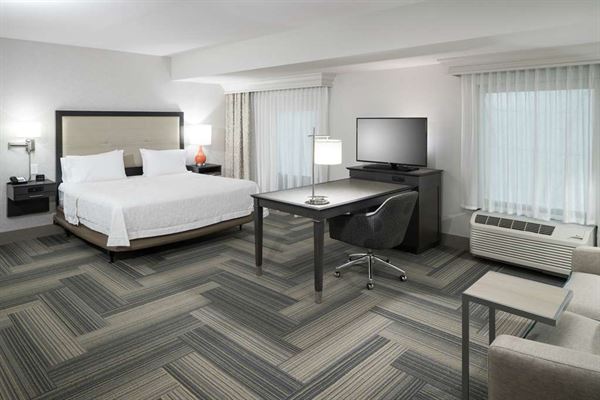 Hampton Inn & Suites by Hilton Atlanta Perimeter Dunwoody