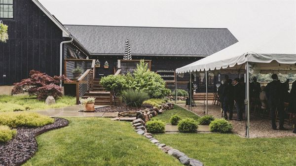 Westers Family Winery/formerly known as Black Barn
